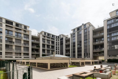 Beautiful 4-bedroom apartment in Forlanini Neighbourhood