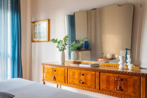 Beautiful 3-bedroom apartment near Lodi TB Metro Station