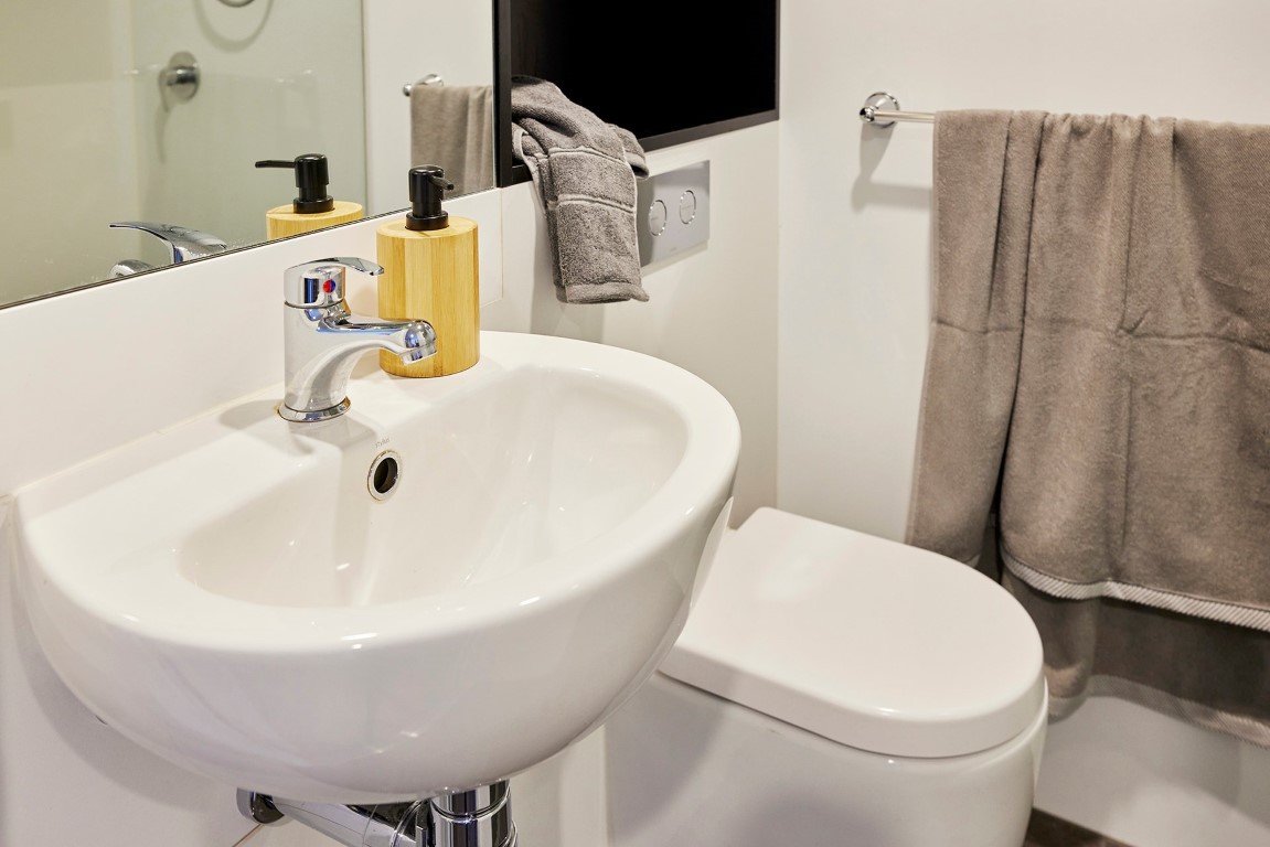 Single Bed, 2 Bed Shared Apartment, Standard View - Urbanest Swanston Street - Gallery - 4