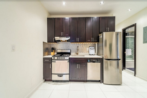 West 105th Home - Gallery - 38