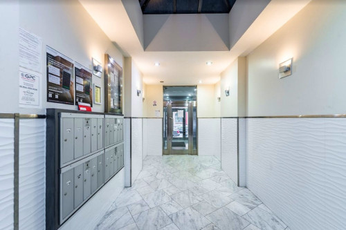 West 105th Home - Gallery - 59