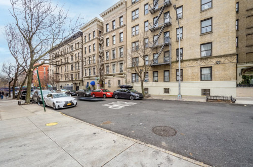 Stunning Luxury Apt. w/ City Views  - Gallery -  5