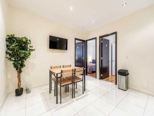 West 105th Home - Gallery - 23