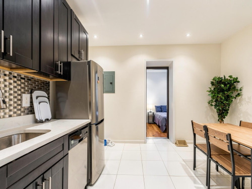 West 105th Home - Gallery - 24