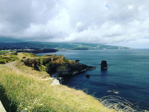 Stunning Luxury House w/ Terrace + Ocean Views