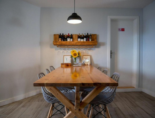 Stunning Luxury House w/ Terrace + Ocean Views