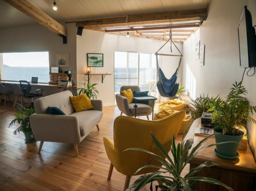 Baixo Home - Gallery - 9