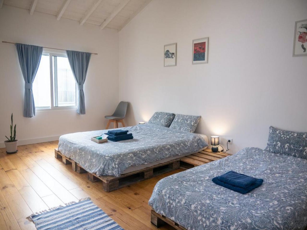 SURF: Double/ Triple Room With Private Bathroom - Stunning Luxury House w/ Terrace + Ocean Views - Gallery - 2