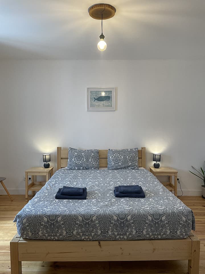 CHA: Double Room With Shared Bathroom - Stunning Luxury House w/ Terrace + Ocean Views - Gallery - 13