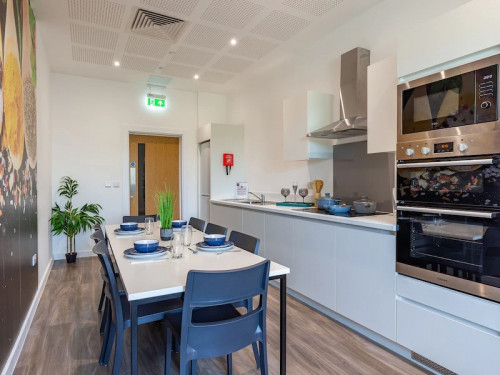 Hill View Place - Gallery - 20