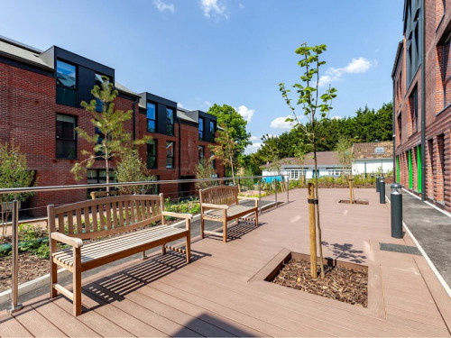 Hill View Place - Gallery - 13