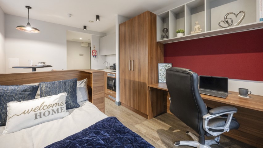  Premium Plus Studio  -  Straits Garden  - Gallery -  1