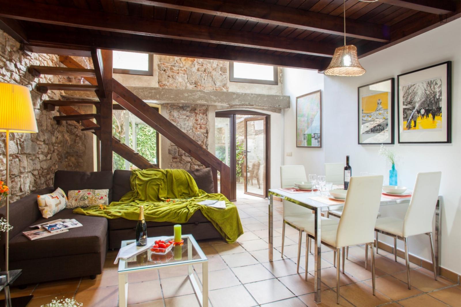  Attractive 2-Bedroom Apartment In El Raval  -  Attractive 2-bedroom apartment in El Raval  - Gallery -  1