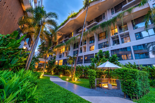 Outstanding Luxury Complex w/ Terrace + Pool