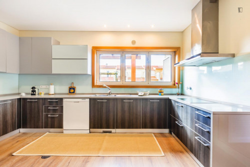 Amazing 3-bedroom house in Ovar - Gallery - 36