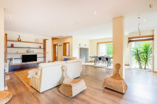 Amazing 3-bedroom house in Ovar - Gallery - 27