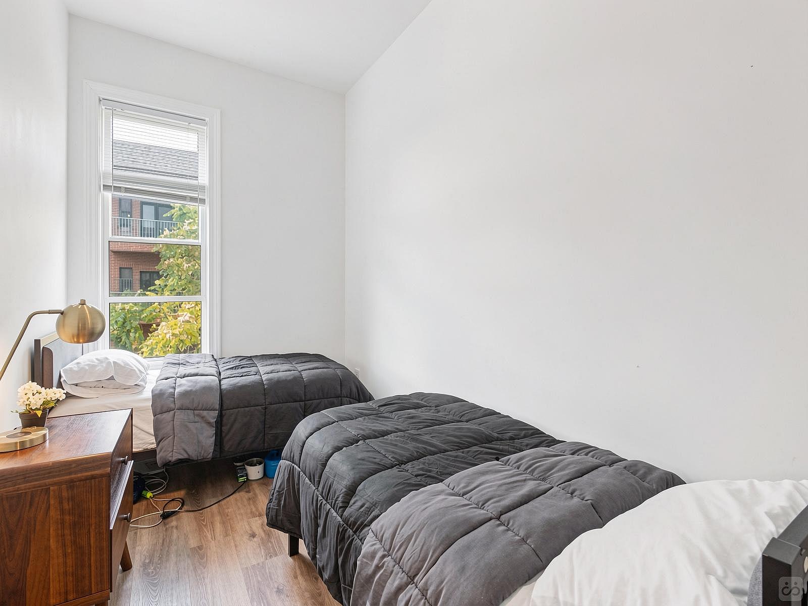  Bed In A 2-Bed Male Only Room  -  Stunning Cozy Apt.  - Gallery -  4