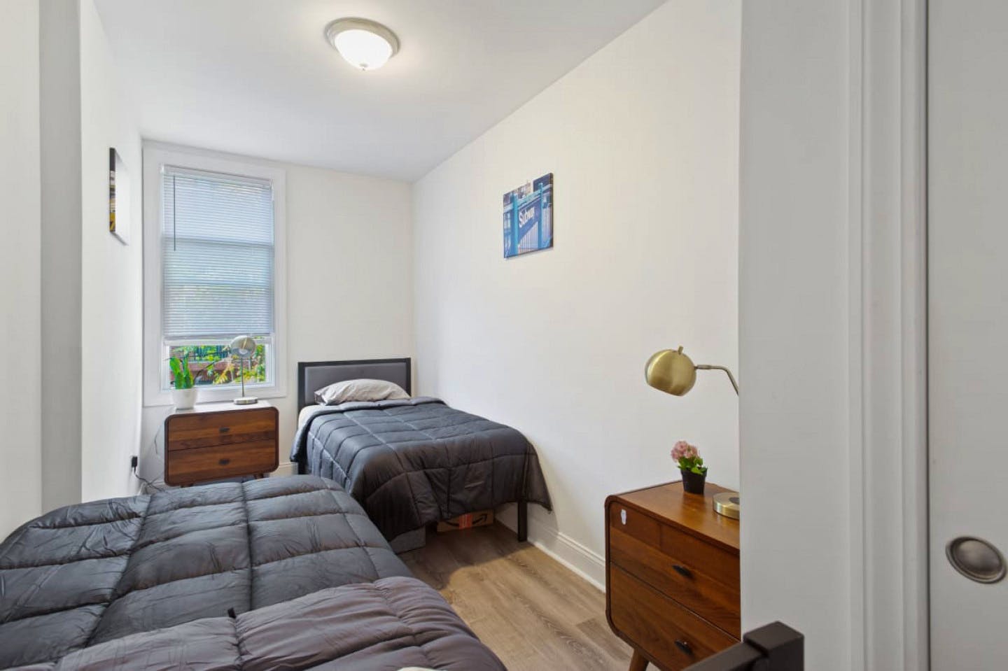  Bed In A 2-Bed Female Only Room  -  Stunning Cozy Apt.  - Gallery -  2