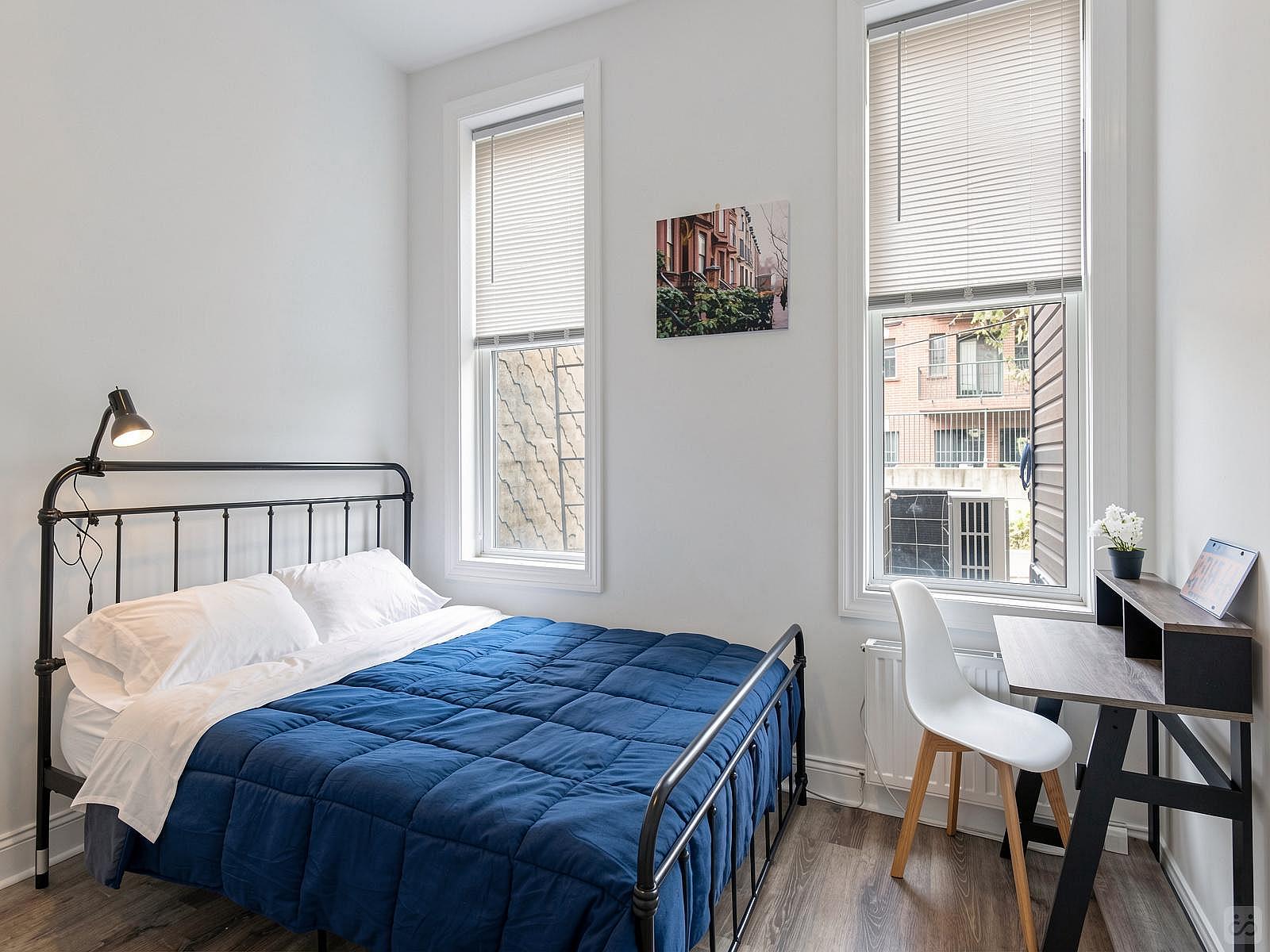  Private Room + Bathroom  -  Stunning Cozy Apt.  - Gallery -  21