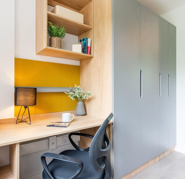  Studio Bronze  -  Hillfort House  - Gallery -  2