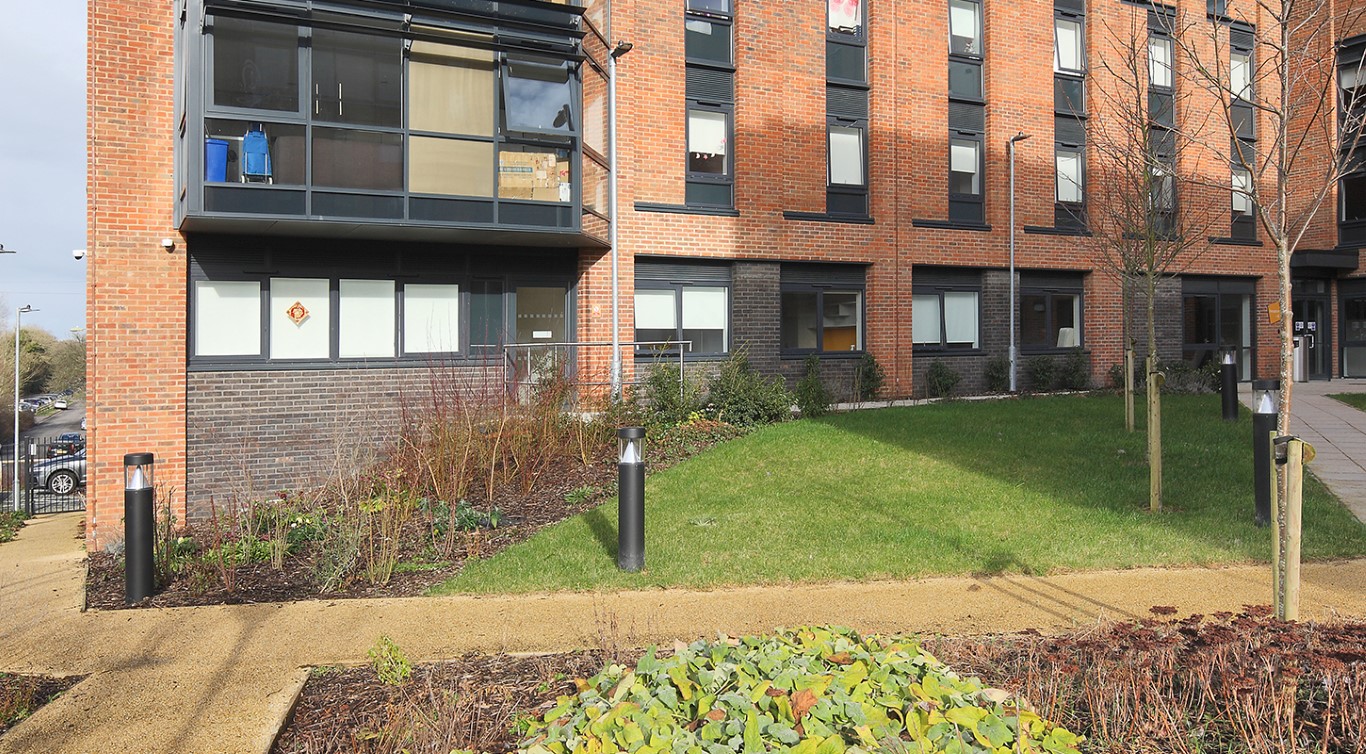 Collegiate Riverside Way