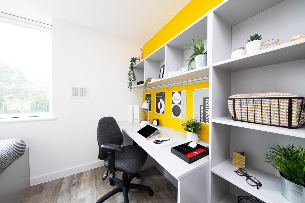  Bronze Ensuite  -  Collegiate Cathedral Point  - Gallery -  2