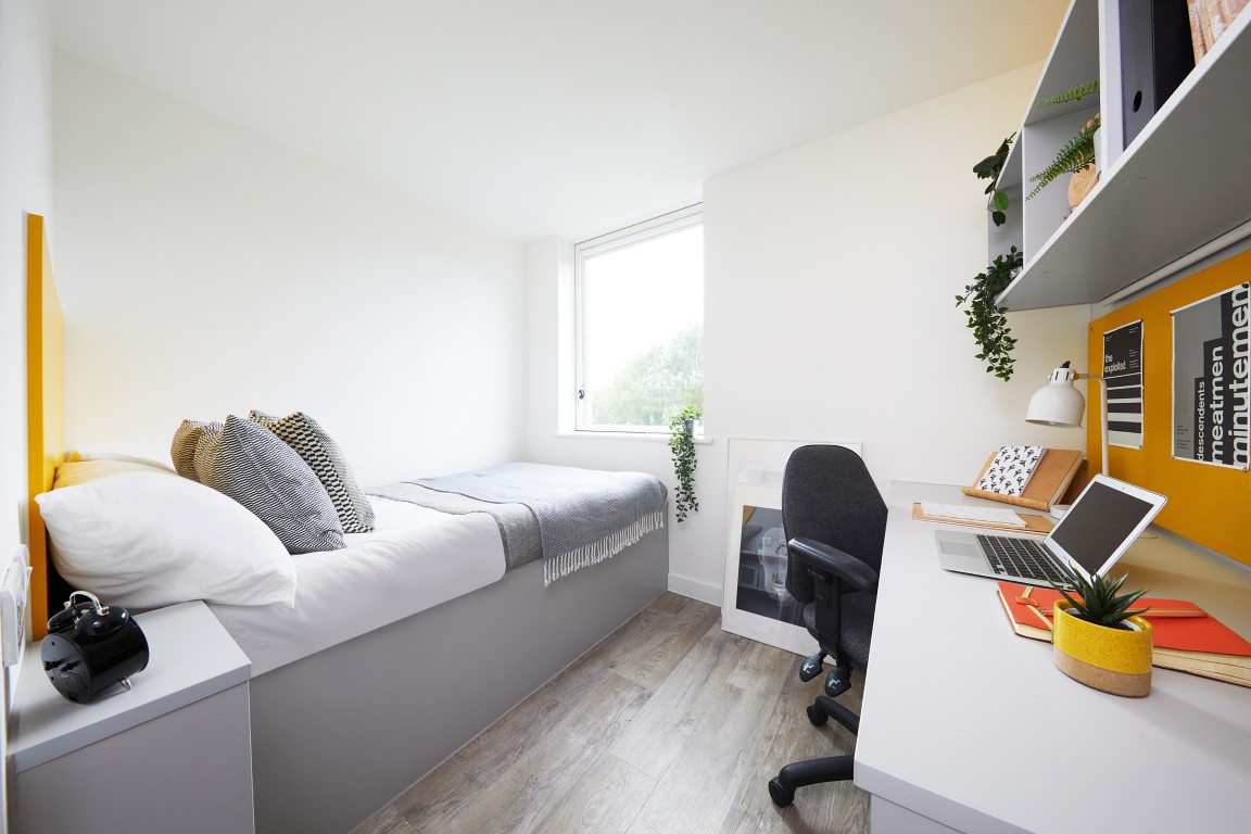  Silver Ensuite  -  Collegiate Cathedral Point  - Gallery -  2