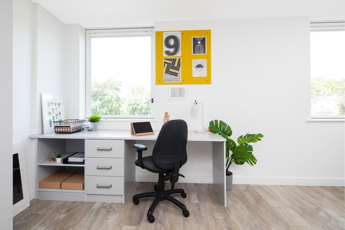 Gold Studio - Collegiate Cathedral Point - Gallery - 3