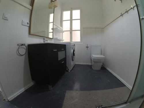 Large double ensuite bedroom in La Xerea - Gallery - 5