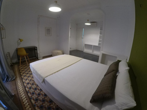 Large double ensuite bedroom in La Xerea