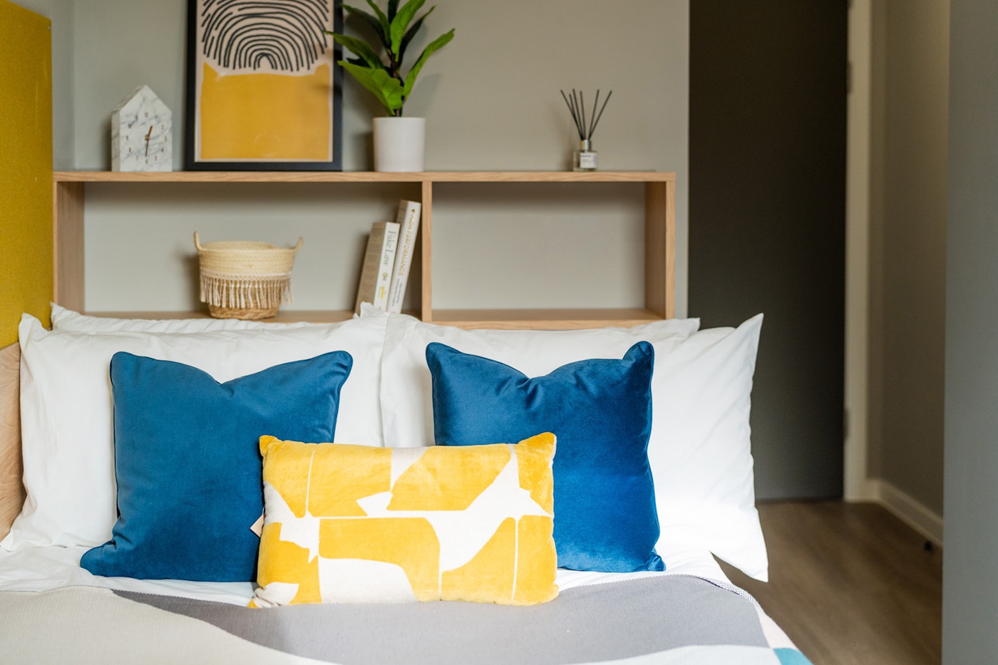  En-Suite Classic  -  Zinc Quarter  - Gallery -  2