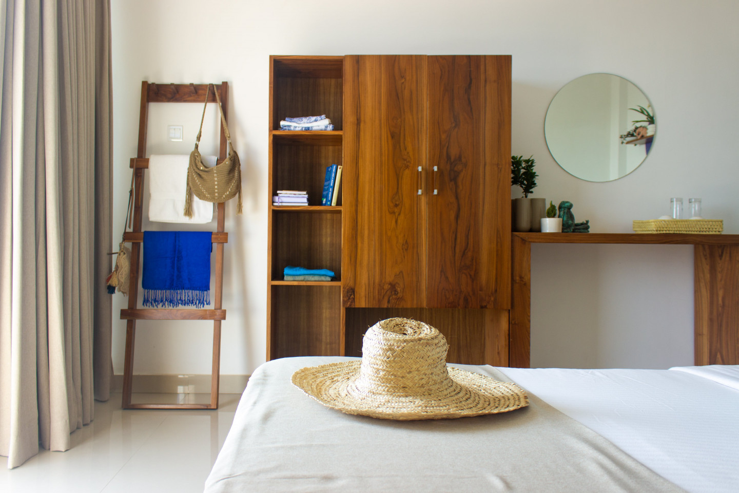 Ocean View Deluxe Room - 14