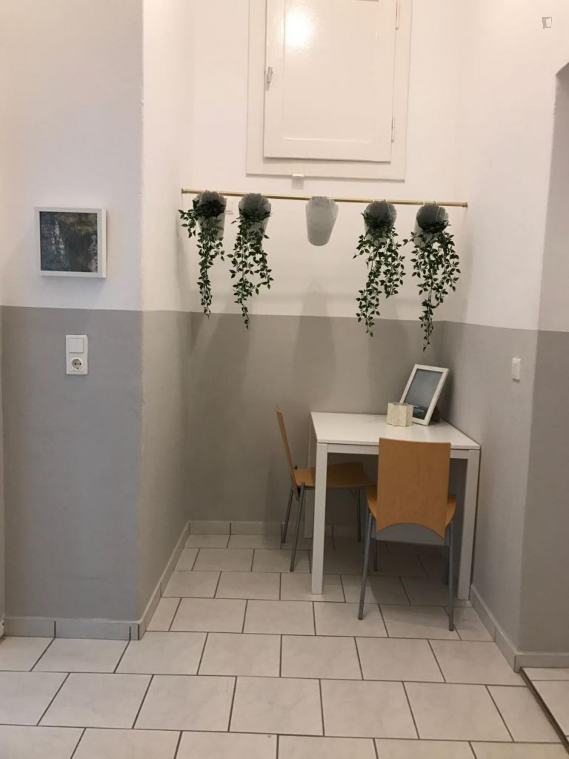 Snug bedroom near the Julius-Leber-Brücke station