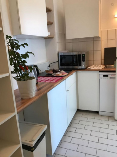 Snug bedroom near the Julius-Leber-Brücke station - Gallery - 14