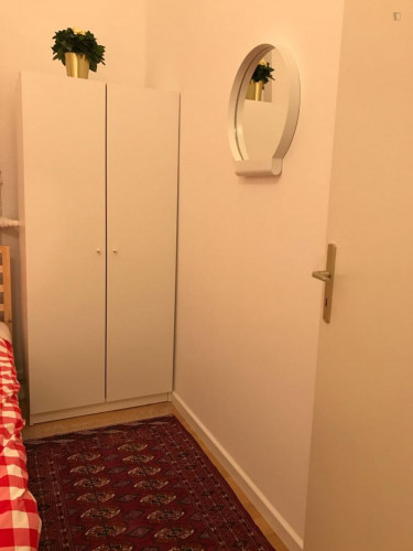Snug bedroom near the Julius-Leber-Brücke station - Gallery - 18