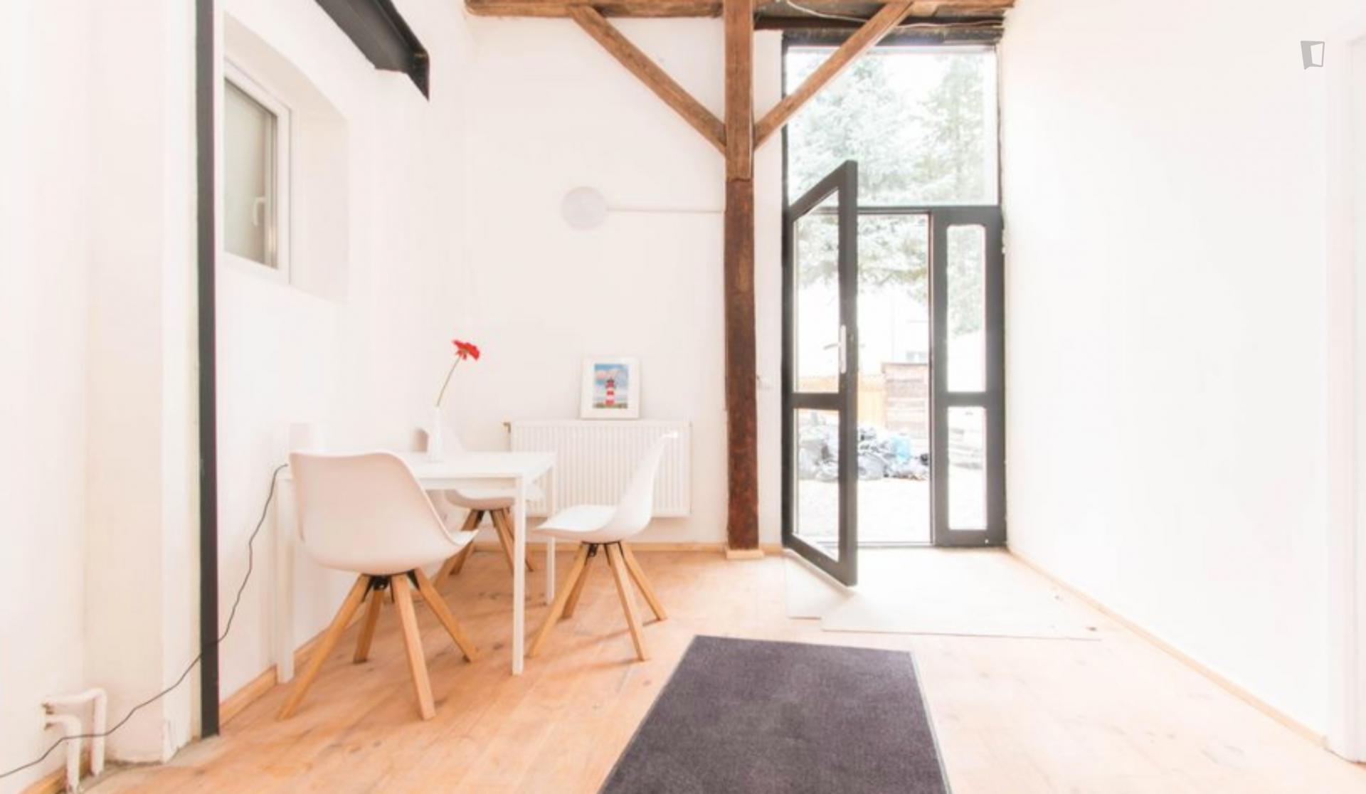 Homely single bedroom in Spandau