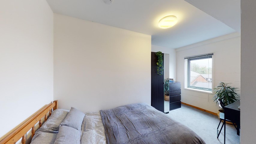 6 Bedroom Apartment - Portland Tower - Gallery - 1
