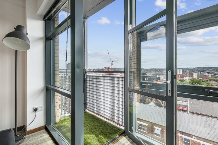 6 Bedroom Apartment - Portland Tower - Gallery - 5
