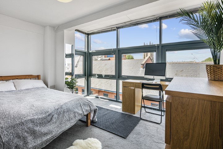 7 Bedroom Apartment - Portland Tower - Gallery - 5