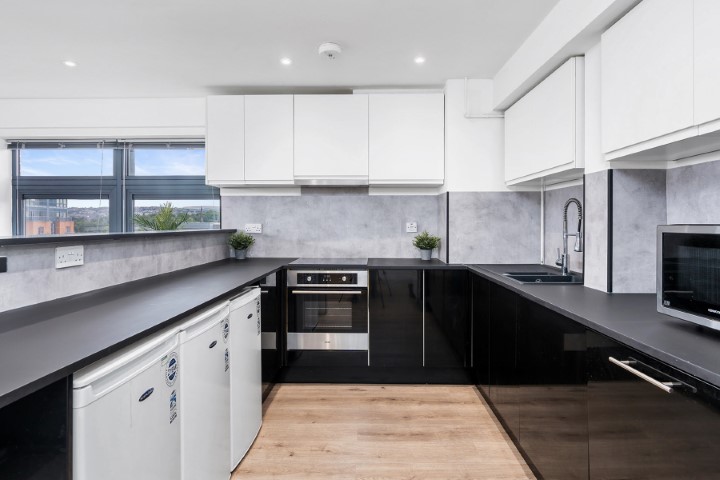 7 Bedroom Apartment - Portland Tower - Gallery - 10