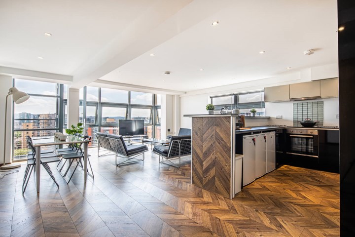7 Bedroom Apartment - Portland Tower - Gallery - 25
