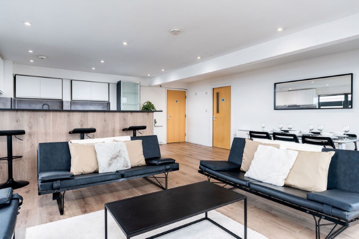 7 Bedroom Apartment - Portland Tower - Gallery - 11