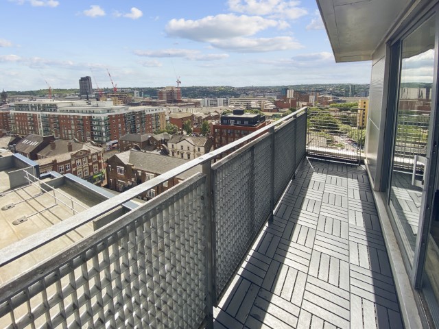 Penthouse Apartment - Portland Tower - Gallery - 2