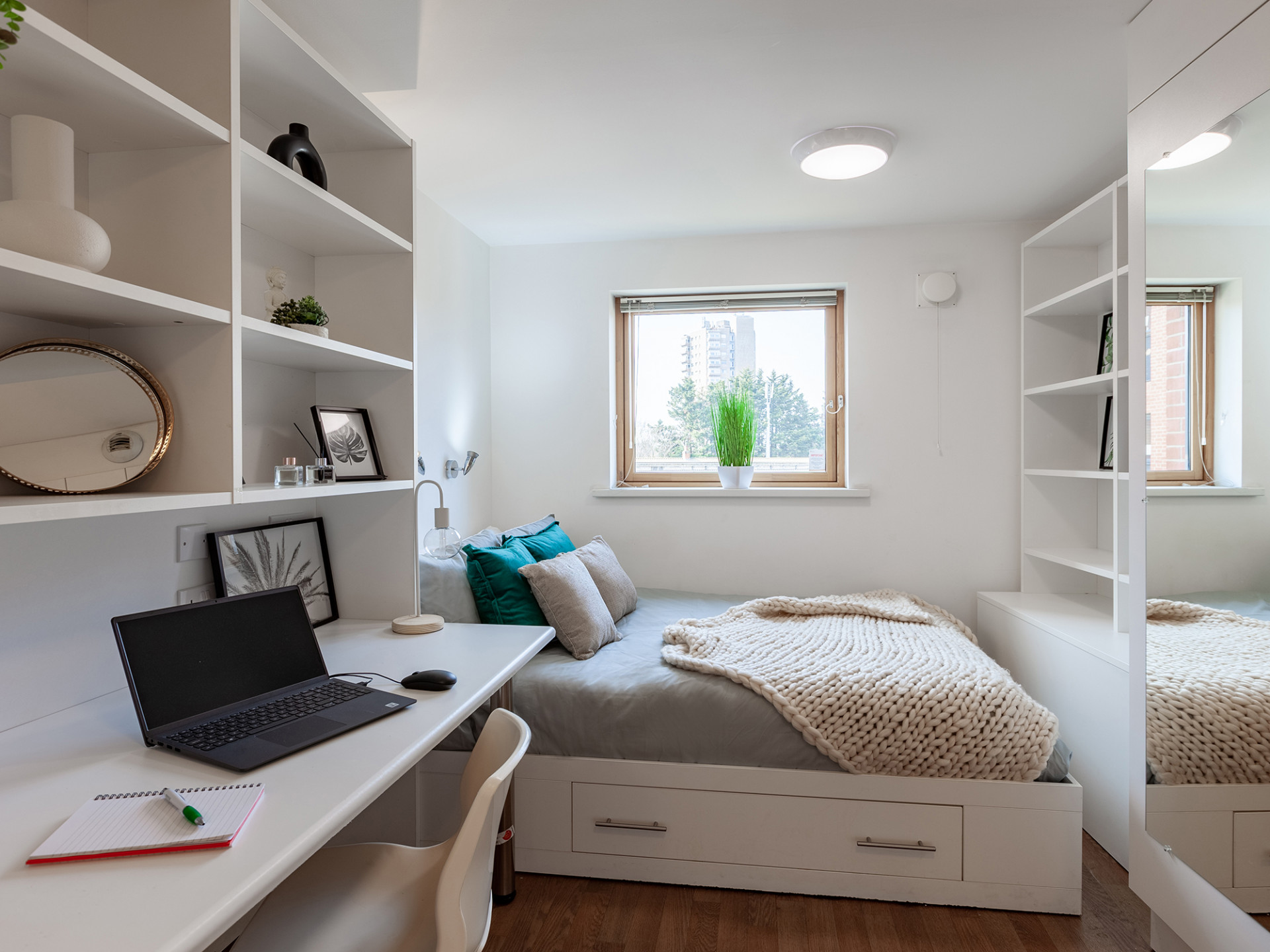  Ruby Studio  -  Academic House  - Gallery -  9