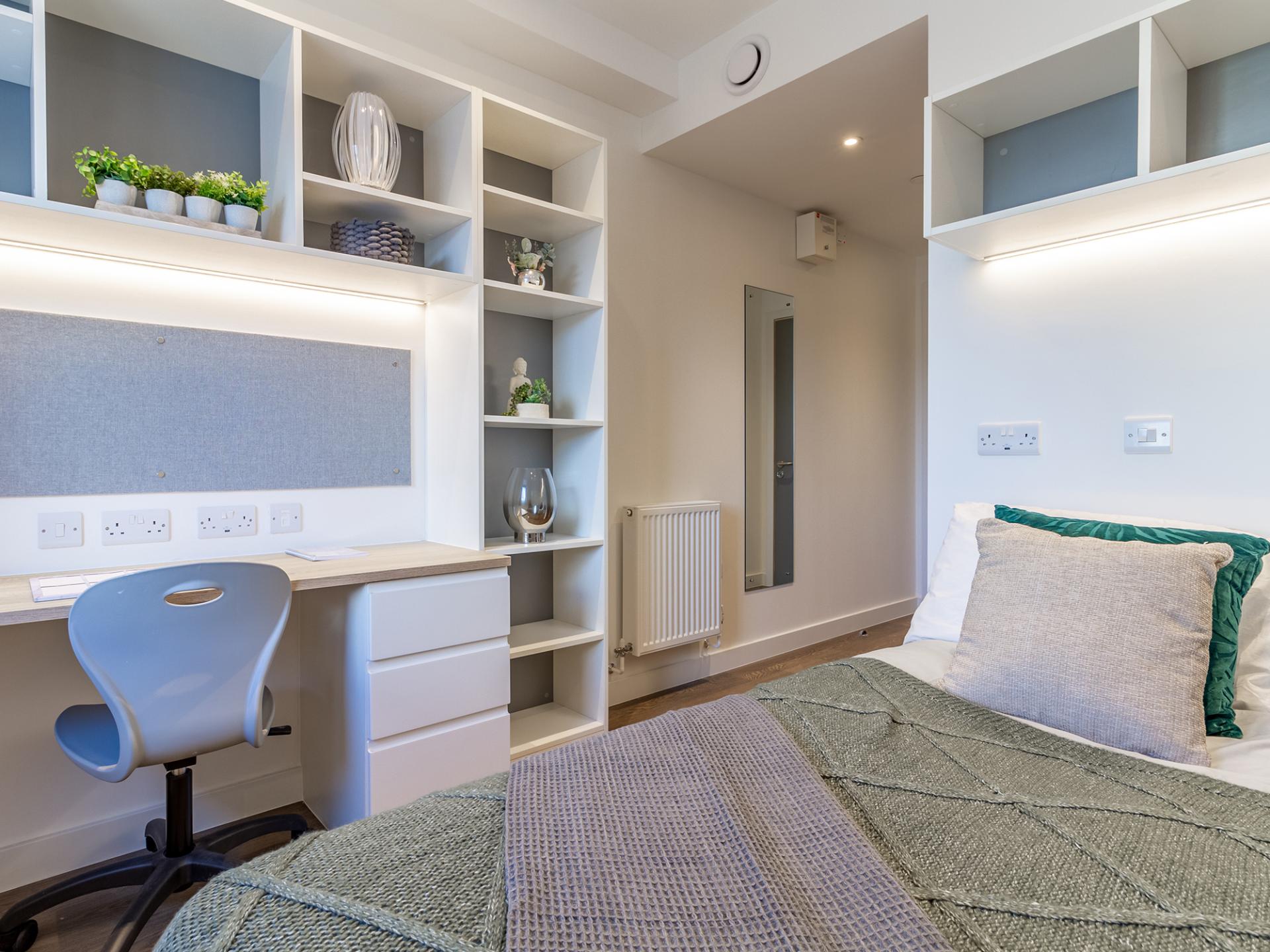4 Bed Premium En-Suite - 9