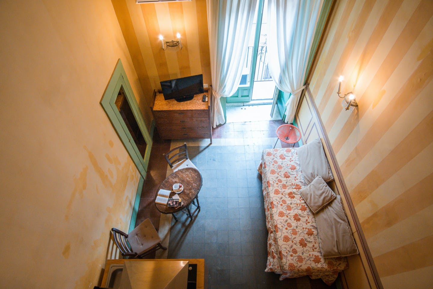 Single Premium Apartment - 18