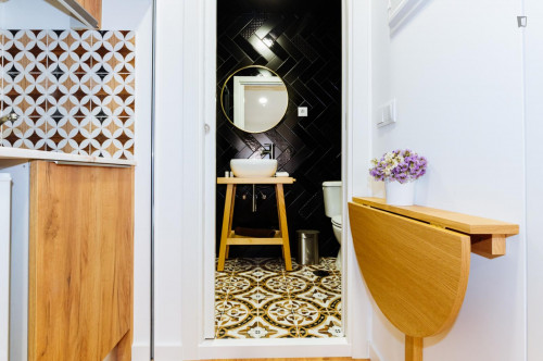 Classy studio close to Universidade de Coimbra  - Gallery -  5