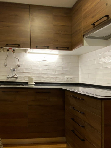 Monte Estoril. Beautiful studio 15 minutes walking distance from l train station