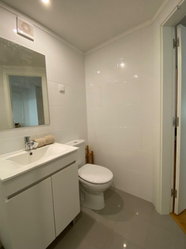 Monte Estoril. Beautiful studio 15 minutes walking distance from l train station - Gallery - 5