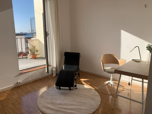 Sunny 1-bedroom apartment in downtown Lisbon - Gallery - 14